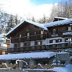 曼达妮娜帕拉迪索健康酒店 酒店
