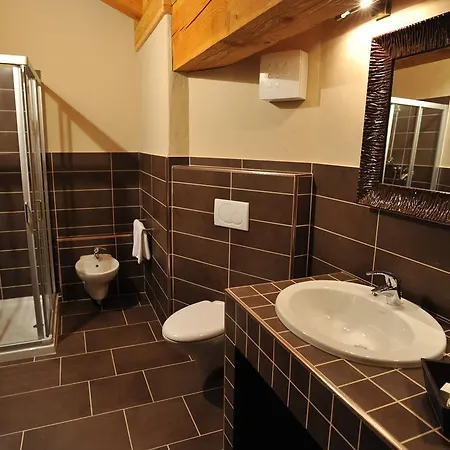 La Madonnina Del Gran Paradiso Wellness Otel